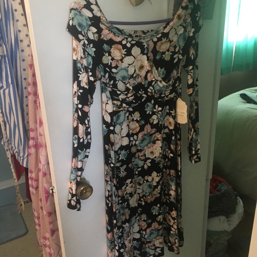 Criss-cross top dress